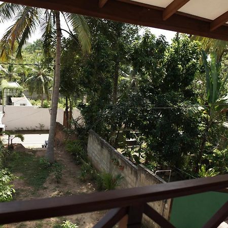 Hotel Surf Nest Hiriketiya Dikwella Exterior foto