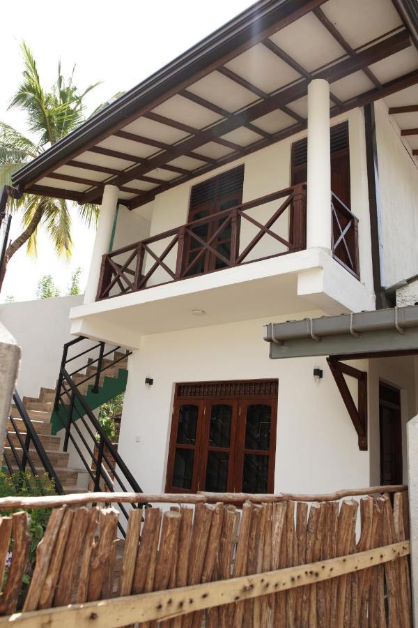 Hotel Surf Nest Hiriketiya Dikwella Exterior foto
