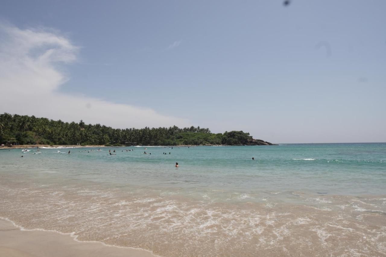 Hotel Surf Nest Hiriketiya Dikwella Exterior foto