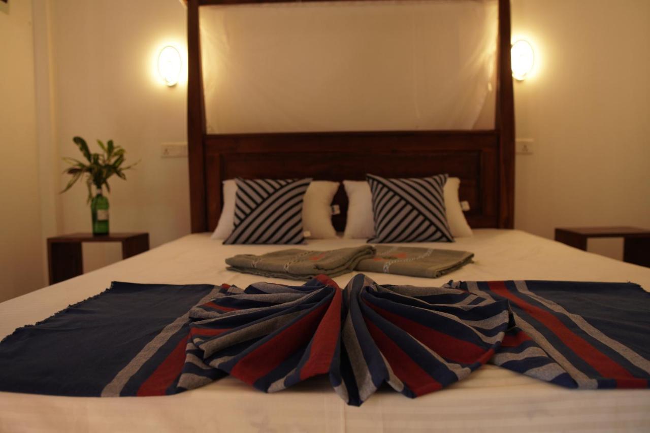 Hotel Surf Nest Hiriketiya Dikwella Exterior foto