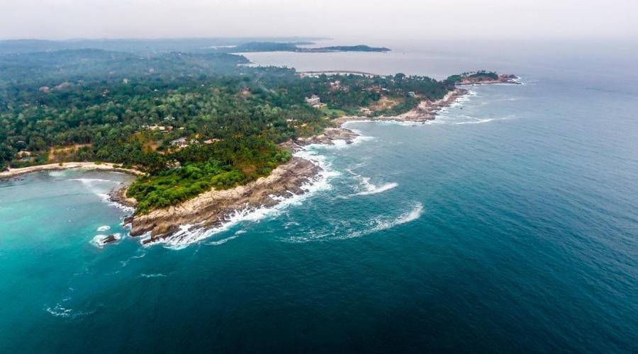 Hotel Surf Nest Hiriketiya Dikwella Exterior foto