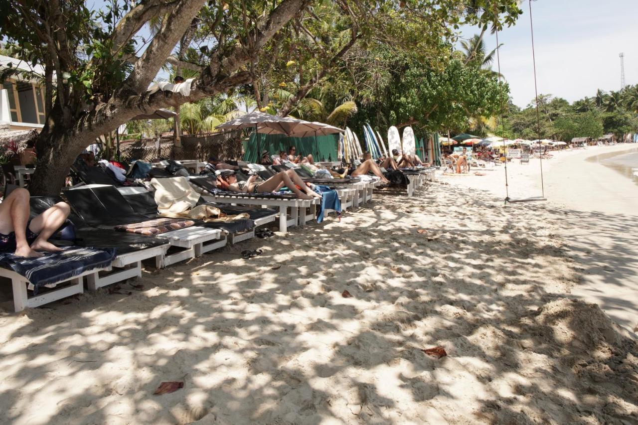Hotel Surf Nest Hiriketiya Dikwella Exterior foto